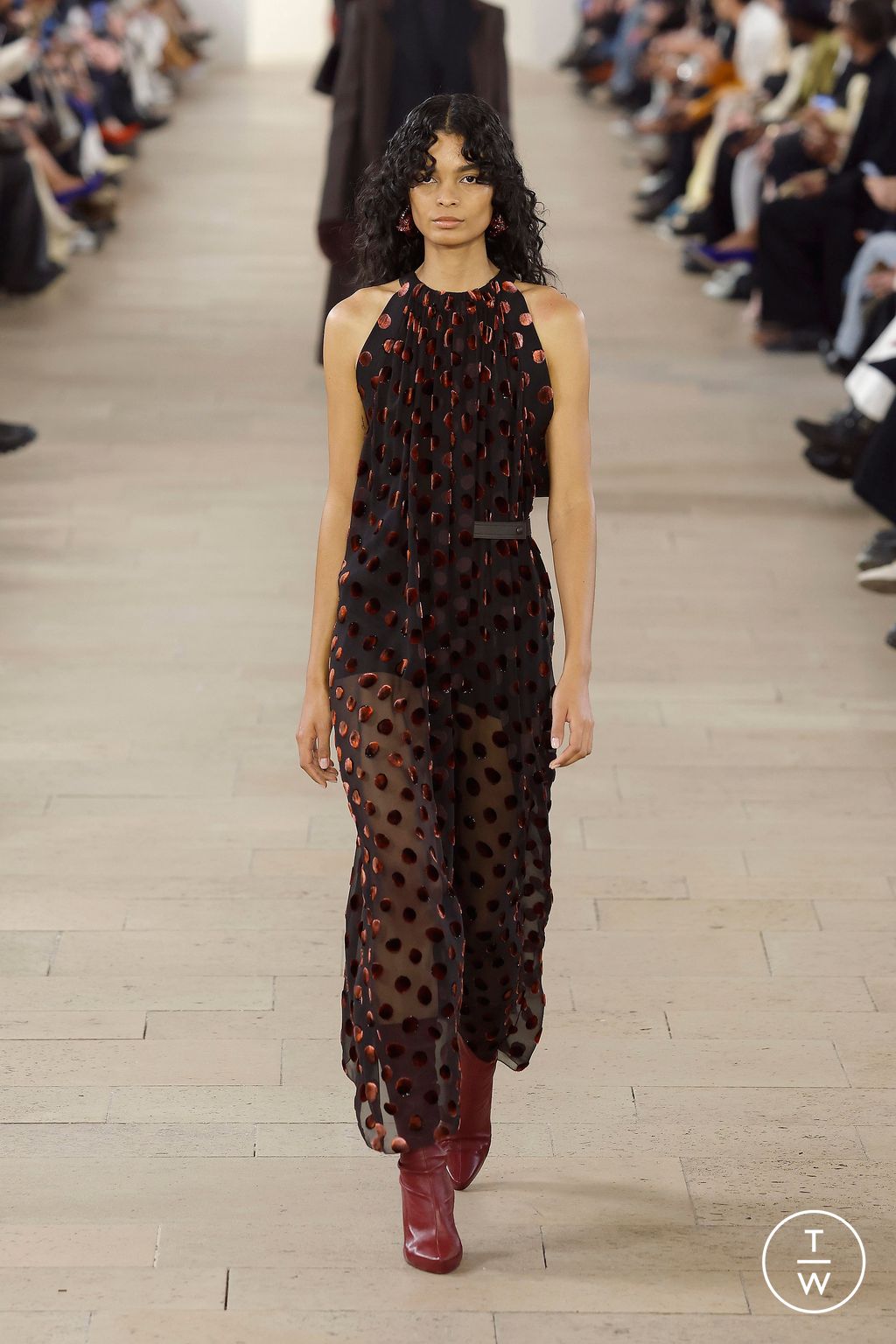 Fashion Week Paris Fall/Winter 2023 look 48 from the Lanvin collection 女装