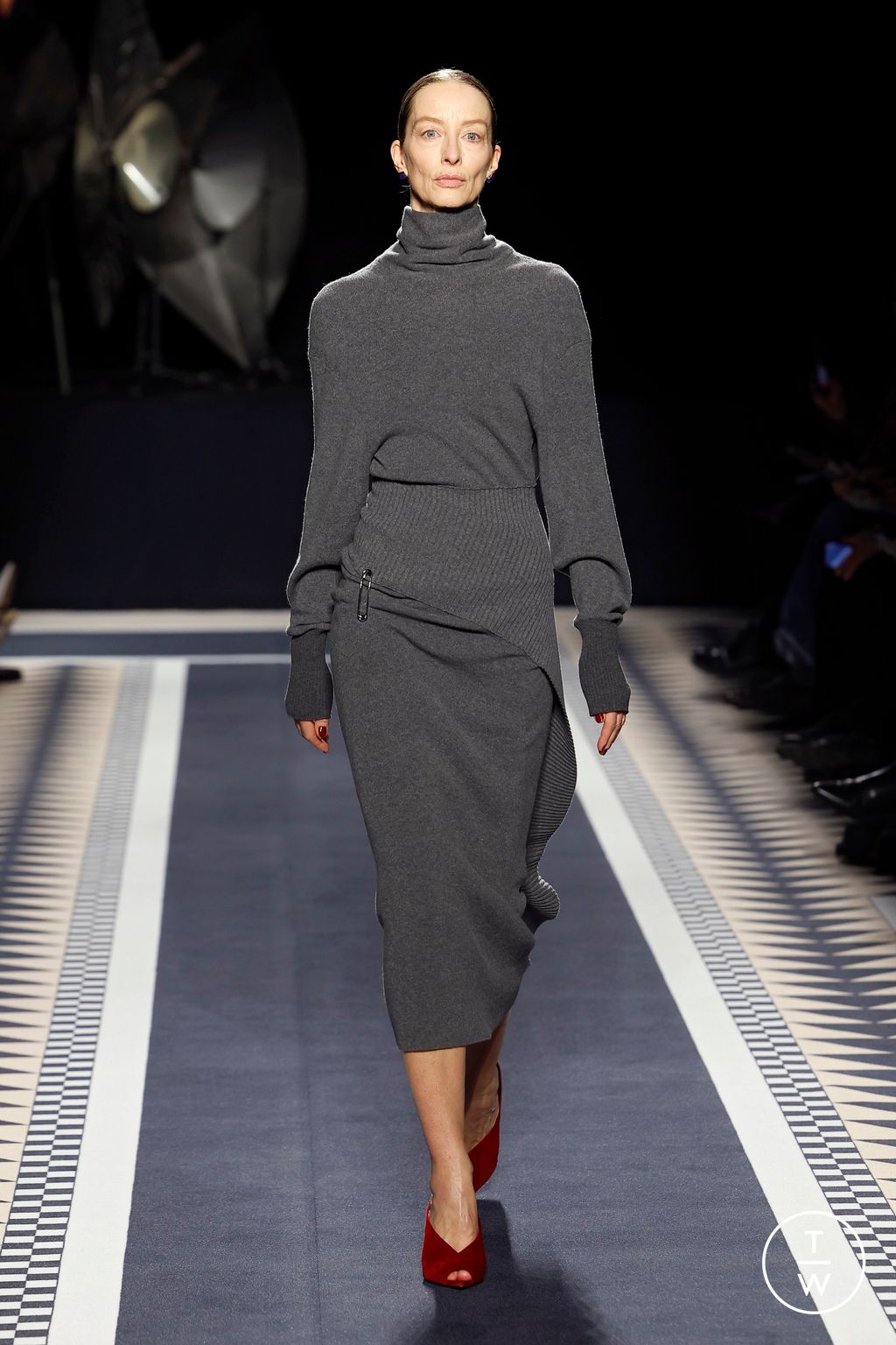 Fashion Week Paris Fall/Winter 2025 look 27 de la collection Lanvin womenswear