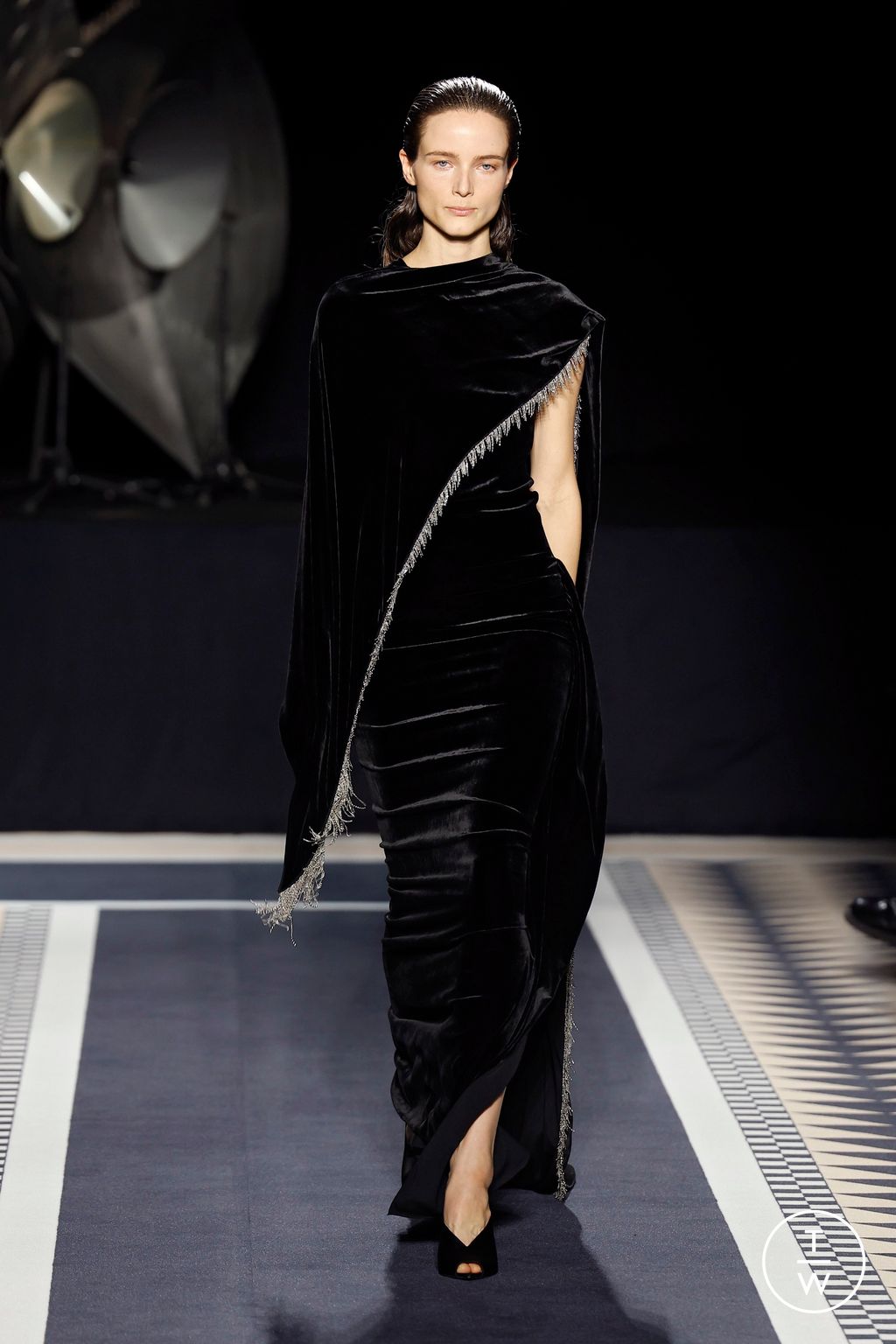 Fashion Week Paris Fall/Winter 2025 look 58 de la collection Lanvin menswear