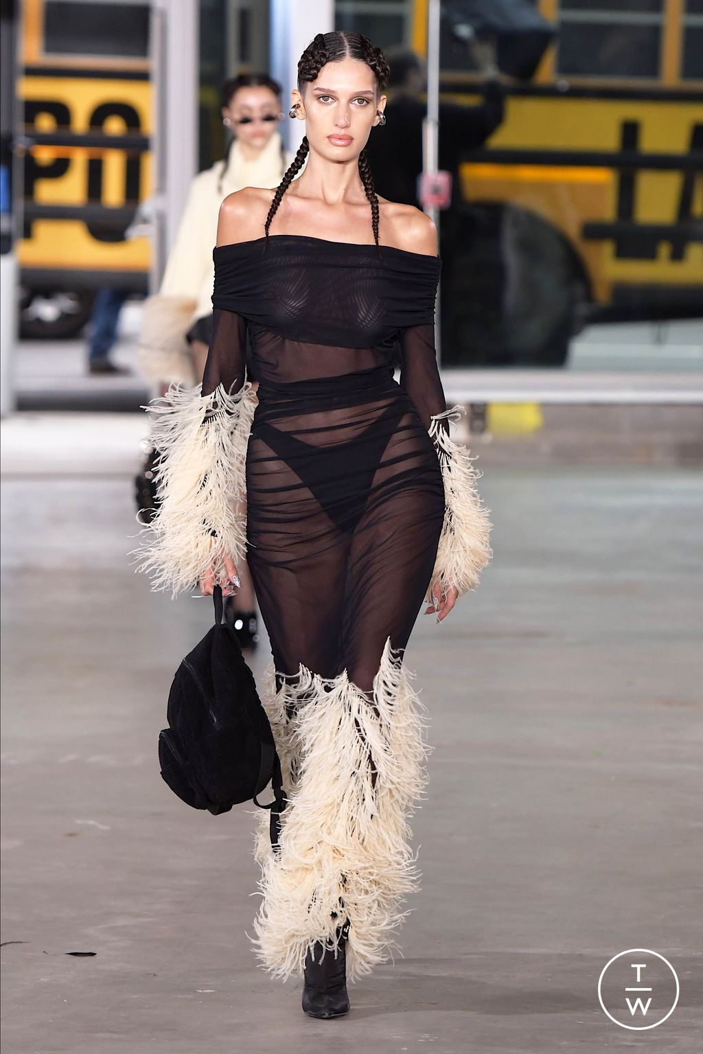 Fashion Week New York Fall/Winter 2024 look 5 de la collection LaPointe womenswear
