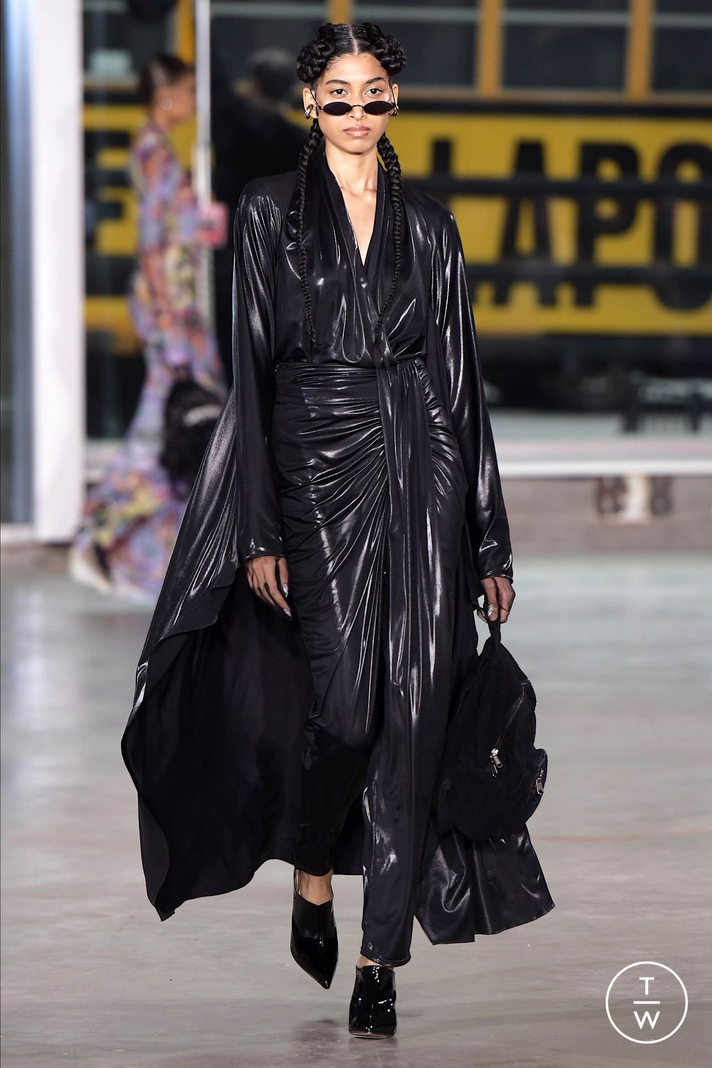 Fashion Week New York Fall/Winter 2024 look 19 from the LaPointe collection 女装