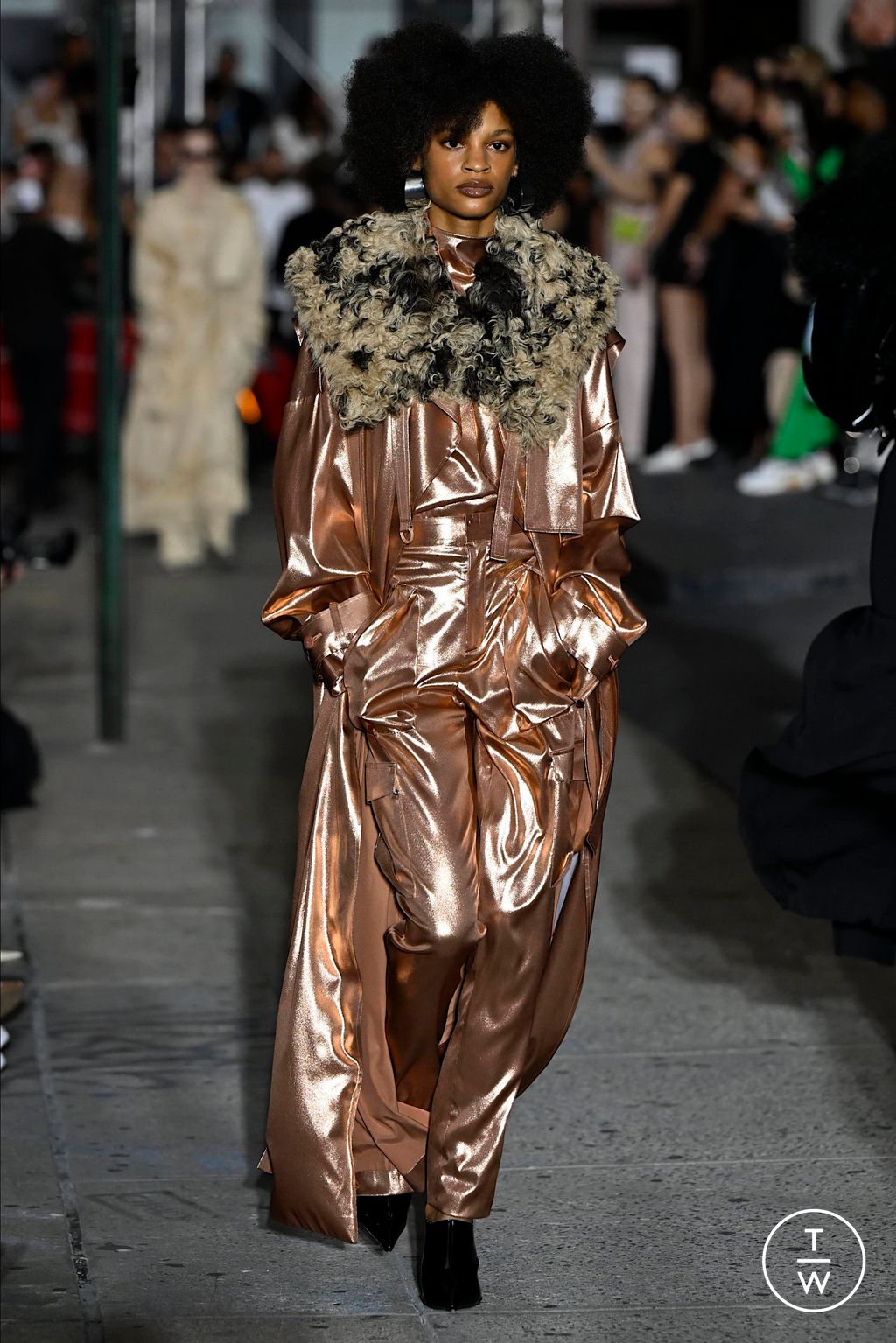 Fashion Week New York Spring/Summer 2024 look 17 de la collection LaPointe womenswear