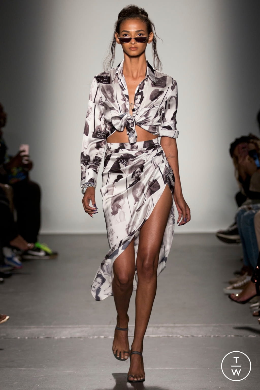 Fashion Week New York Spring/Summer 2019 look 3 from the LaQuan Smith collection 女装
