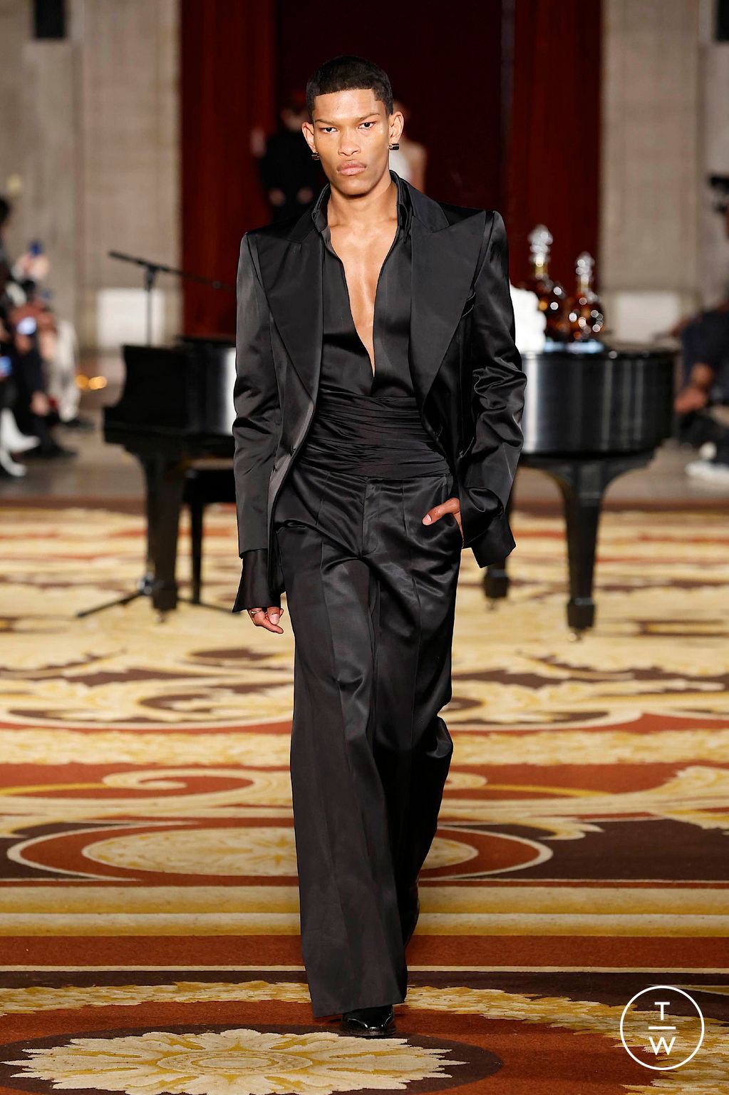Fashion Week New York Fall/Winter 2024 look 25 de la collection LaQuan Smith womenswear