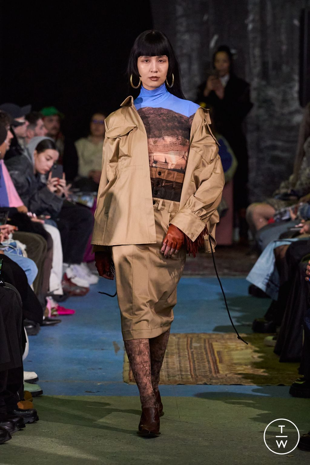 Fashion Week Paris Fall/Winter 2024 look 16 from the Laruicci collection womenswear