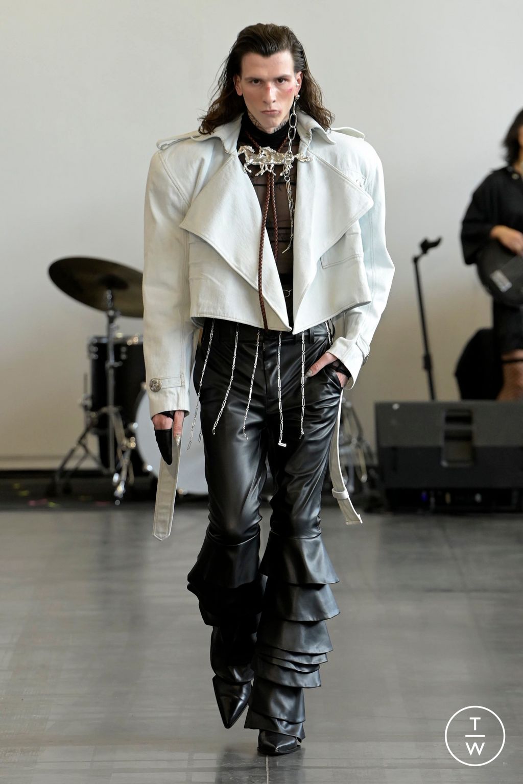 Fashion Week Paris Spring/Summer 2024 look 3 from the Laruicci collection womenswear