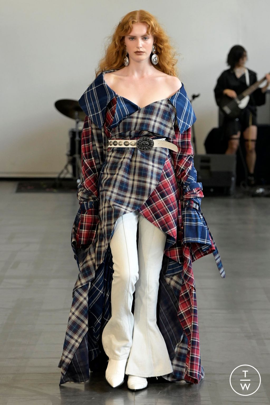 Fashion Week Paris Spring/Summer 2024 look 6 from the Laruicci collection womenswear