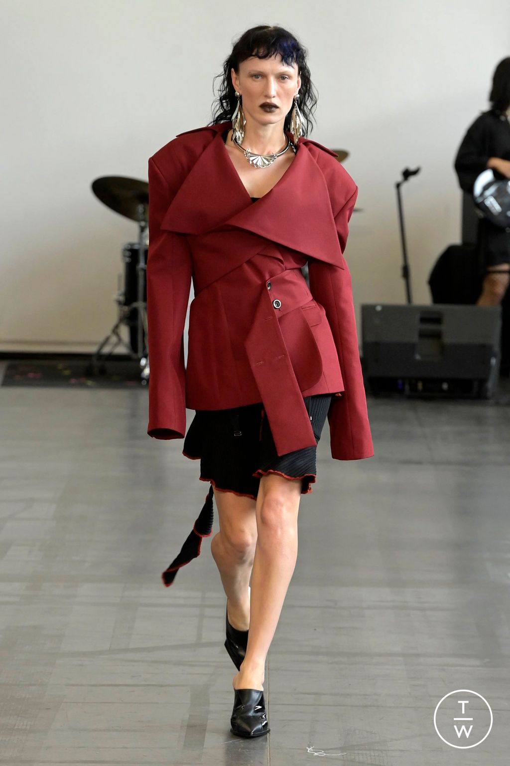 Fashion Week Paris Spring/Summer 2024 look 8 from the Laruicci collection womenswear