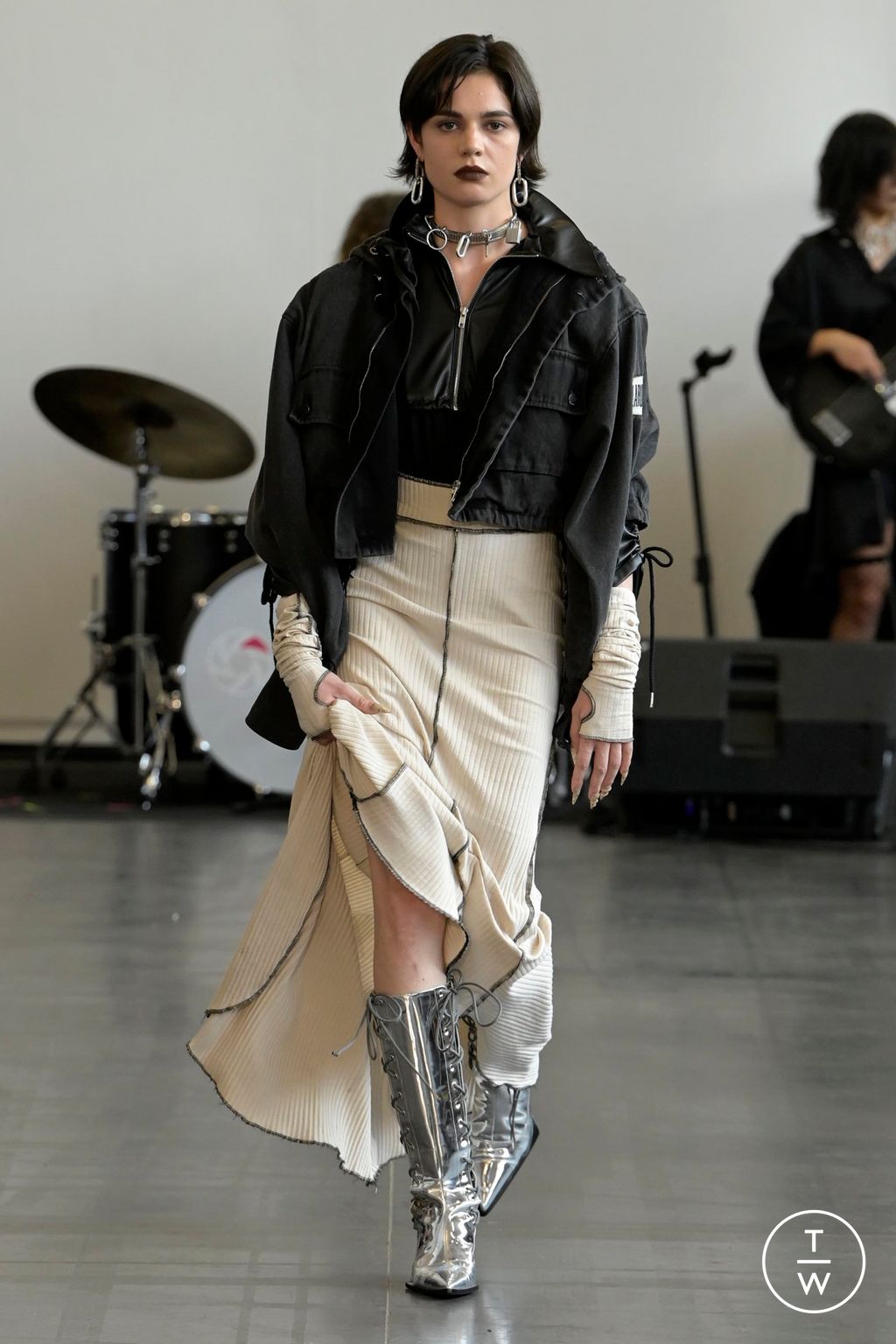 Fashion Week Paris Spring/Summer 2024 look 19 from the Laruicci collection womenswear