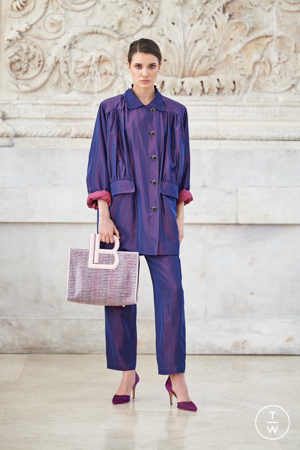 Fashion Week Milan Fall/Winter 2021 look 6 de la collection Laura Biagiotti womenswear