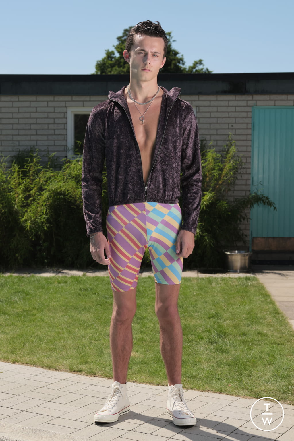 Fashion Week Paris Spring/Summer 2021 look 15 from the Lazoschmidl collection menswear