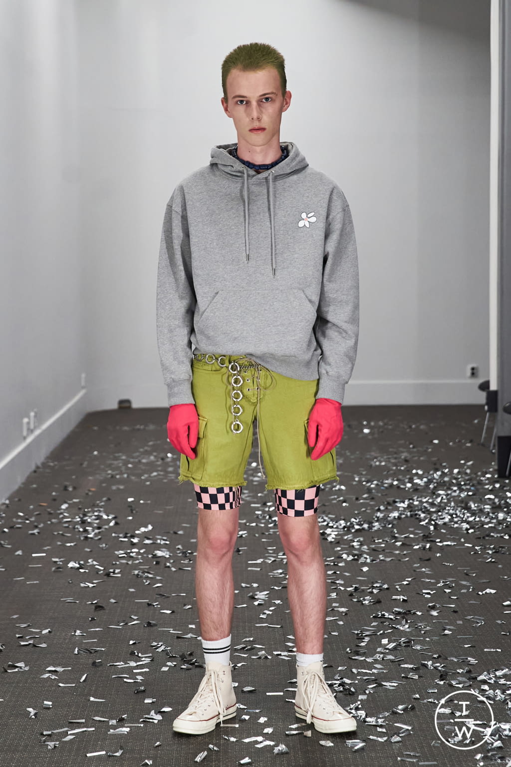 Fashion Week Paris Spring/Summer 2022 look 2 from the Lazoschmidl collection menswear