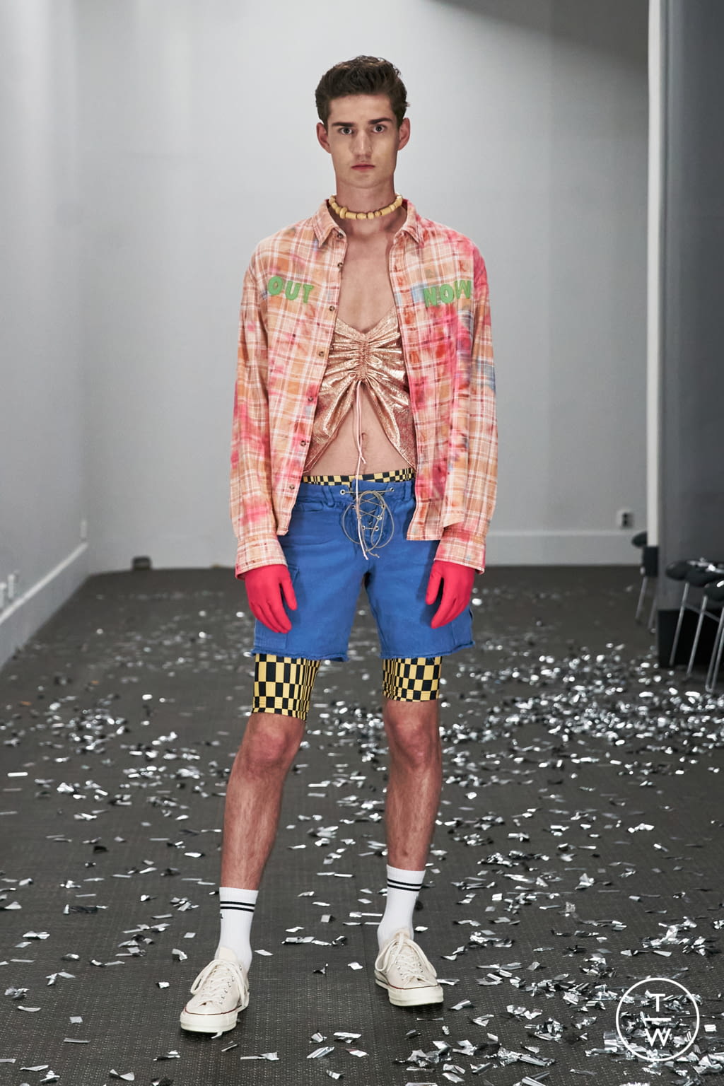 Fashion Week Paris Spring/Summer 2022 look 11 from the Lazoschmidl collection menswear