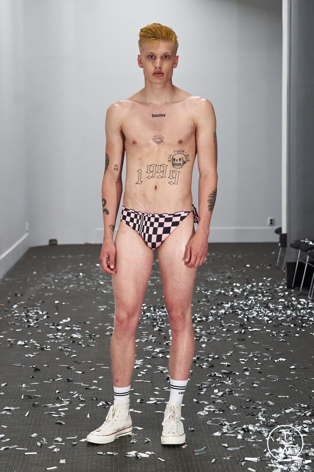 Fashion Week Paris Spring/Summer 2022 look 15 from the Lazoschmidl collection 男装