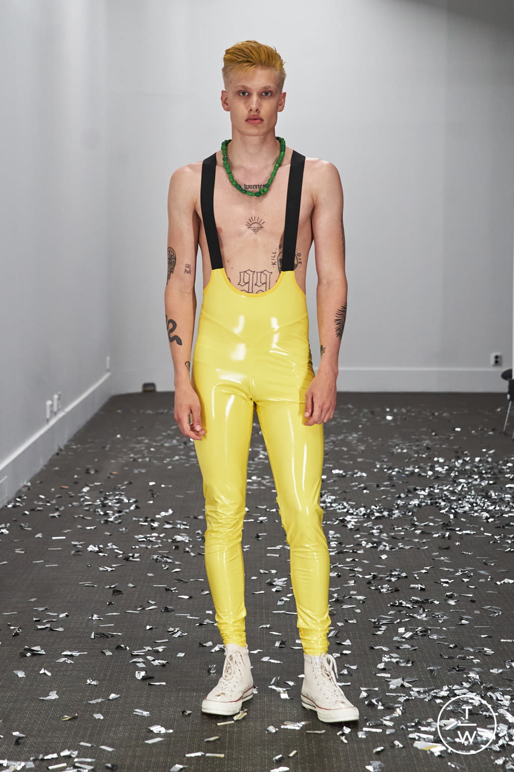 Fashion Week Paris Spring/Summer 2022 look 22 from the Lazoschmidl collection 男装