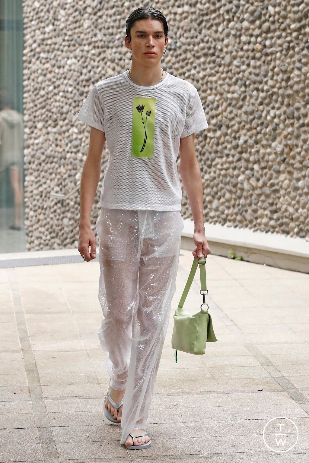 Fashion Week Paris Spring/Summer 2023 look 23 from the Lazoschmidl collection 男装