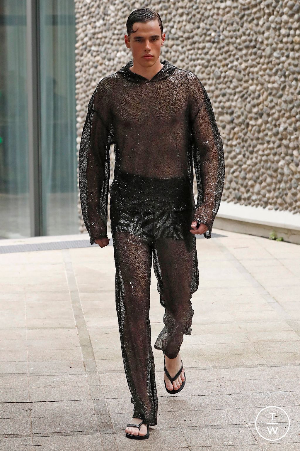 Fashion Week Paris Spring/Summer 2023 look 26 from the Lazoschmidl collection menswear