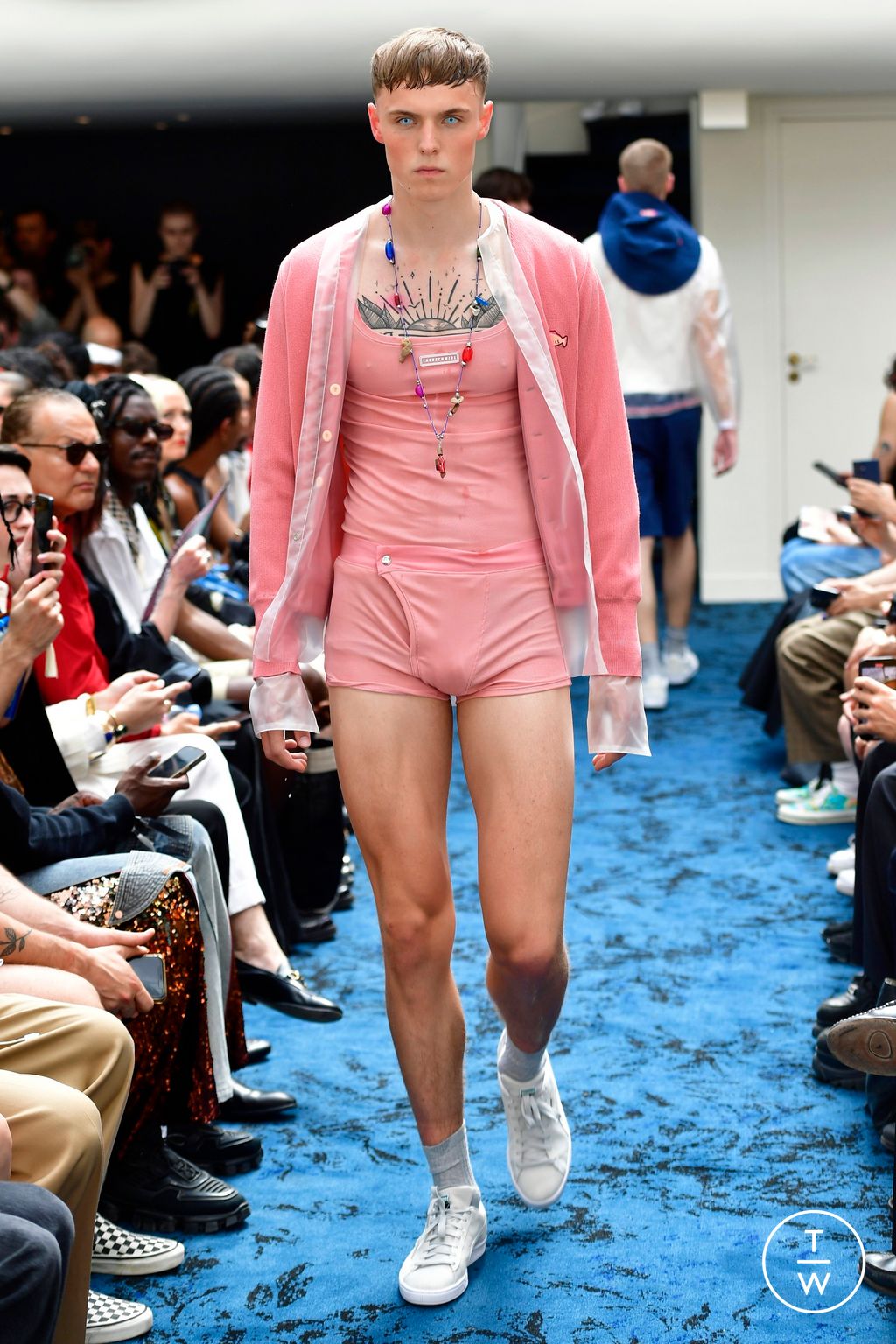Fashion Week Paris Spring/Summer 2024 look 16 from the Lazoschmidl collection 男装
