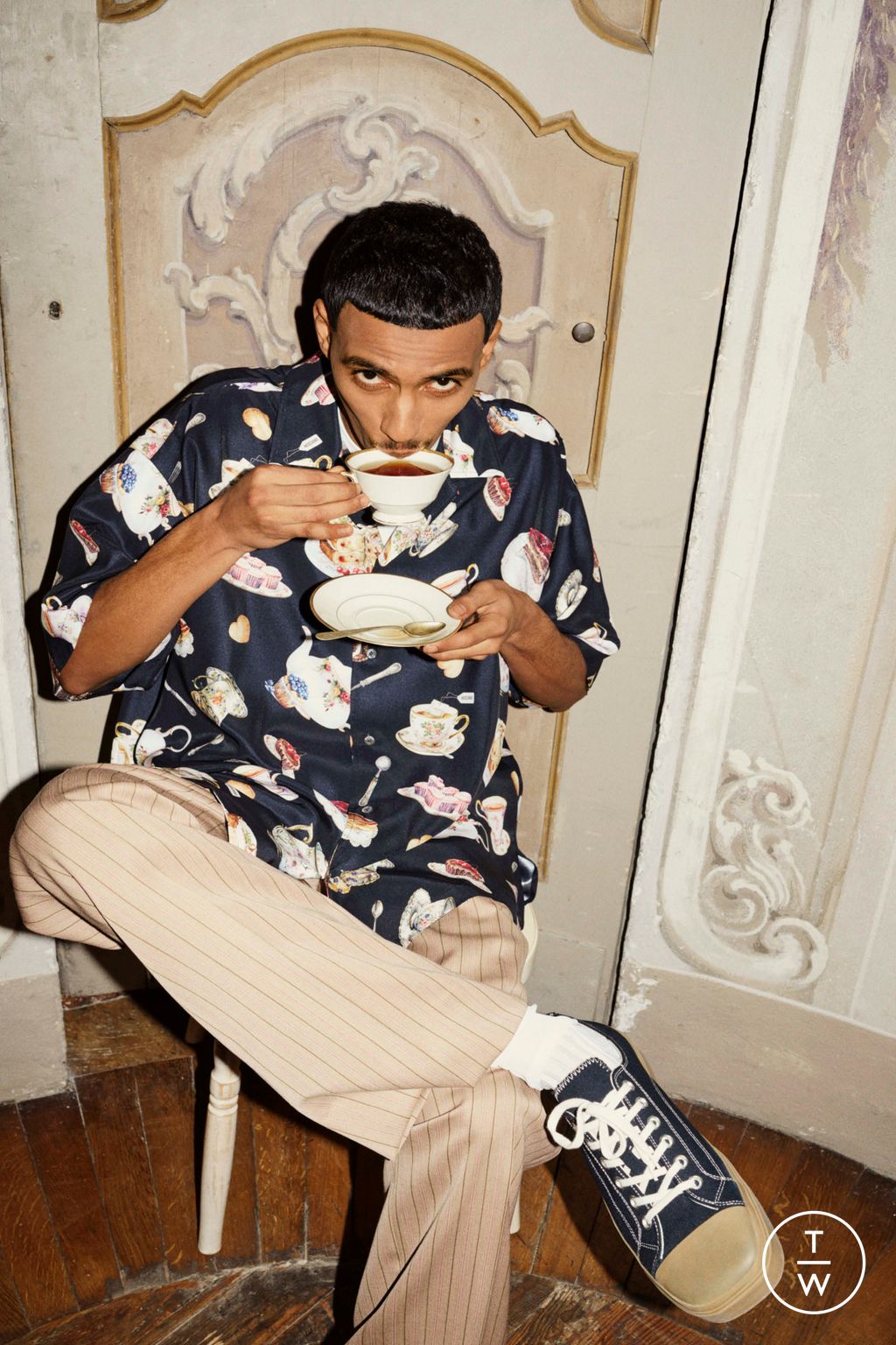 Fashion Week Milan Pre-Fall 2025 look 10 from the Moschino collection womenswear