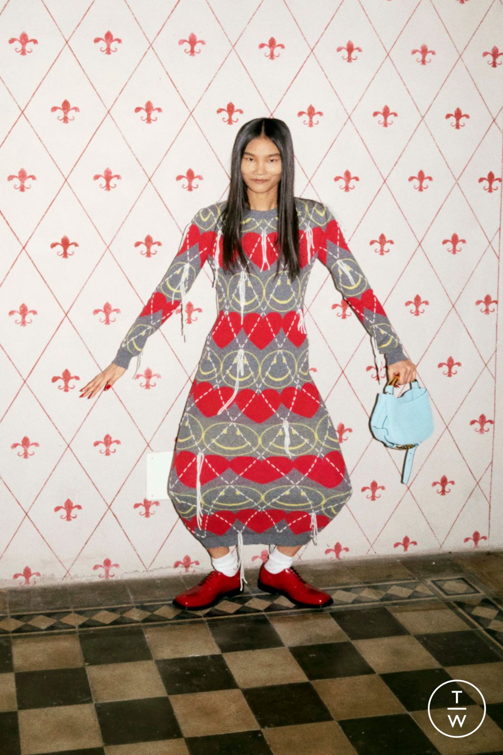 Fashion Week Milan Pre-Fall 2025 look 17 from the Moschino collection womenswear