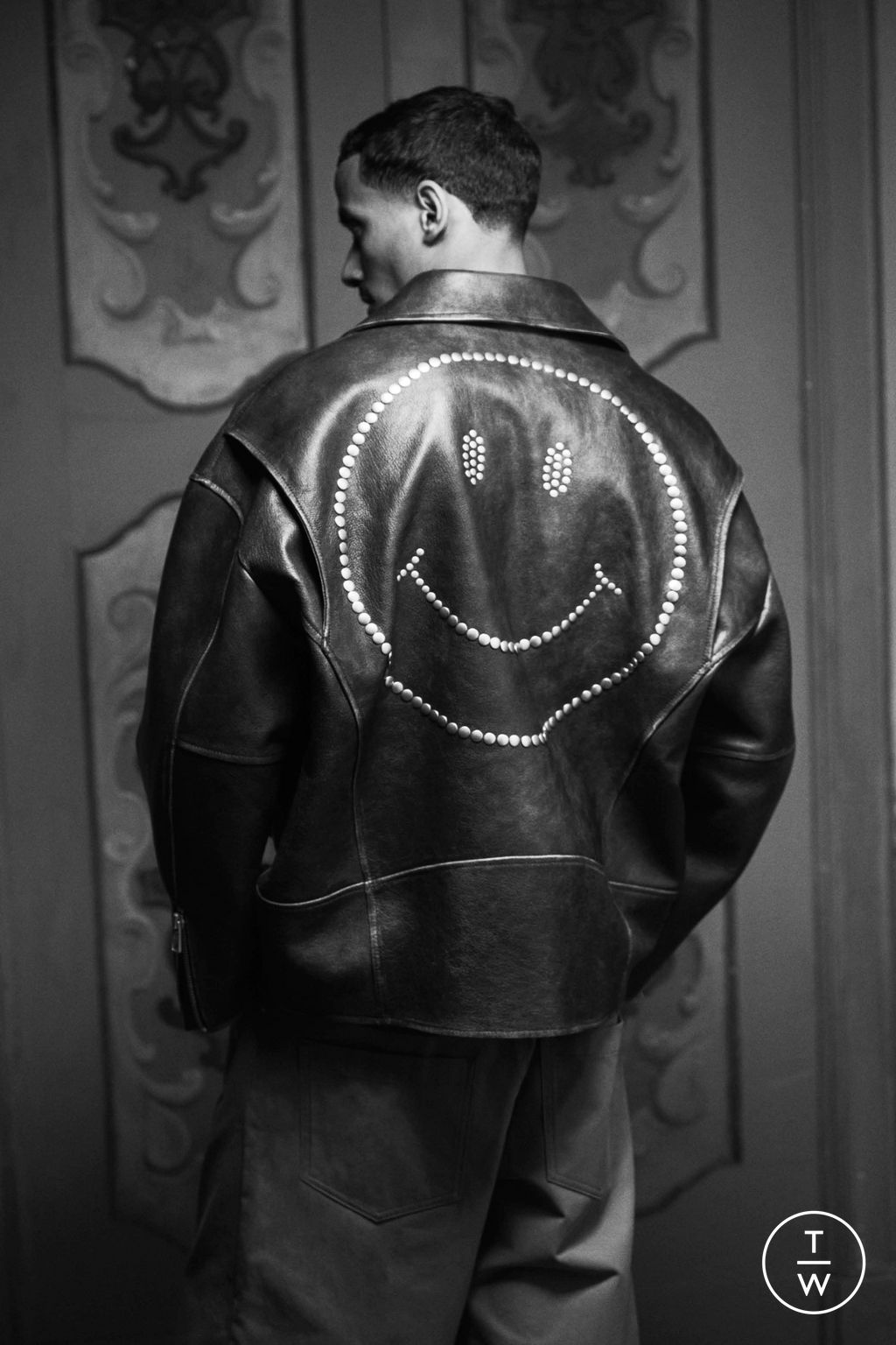 Fashion Week Milan Pre-Fall 2025 look 34 from the Moschino collection womenswear