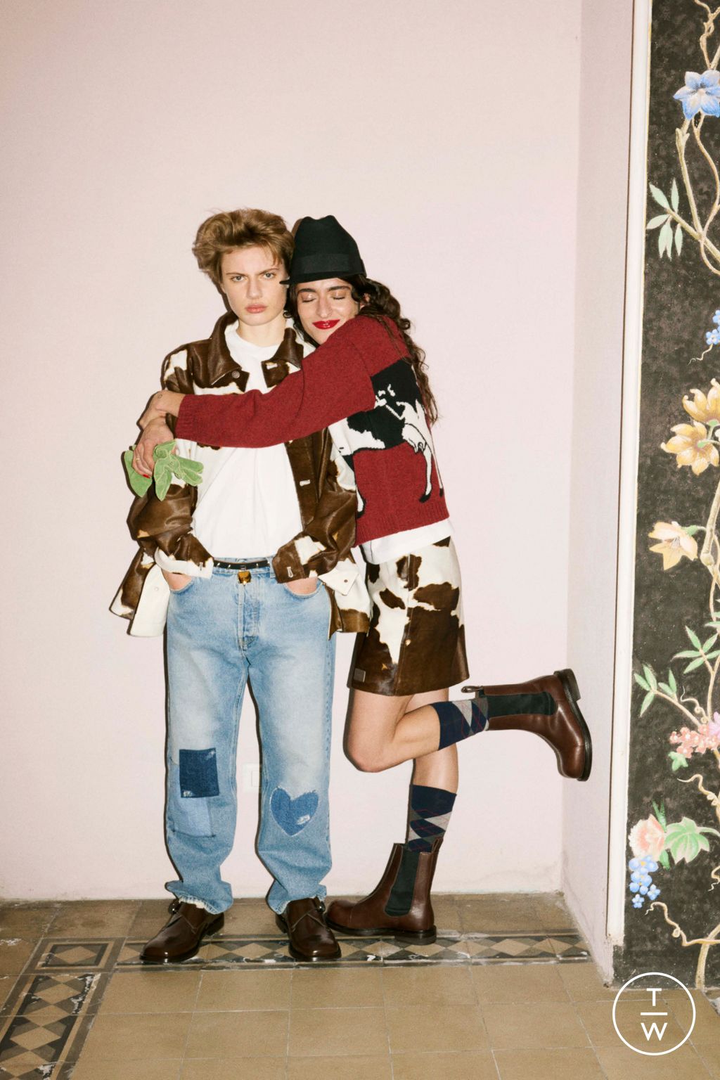 Fashion Week Milan Pre-Fall 2025 look 37 from the Moschino collection 女装