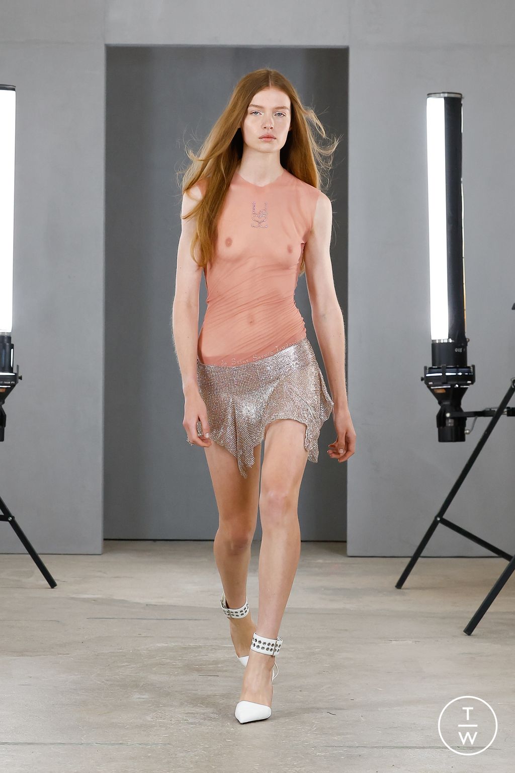 Fashion Week Paris Fall/Winter 2023 look 26 de la collection Ludovic de Saint Sernin menswear