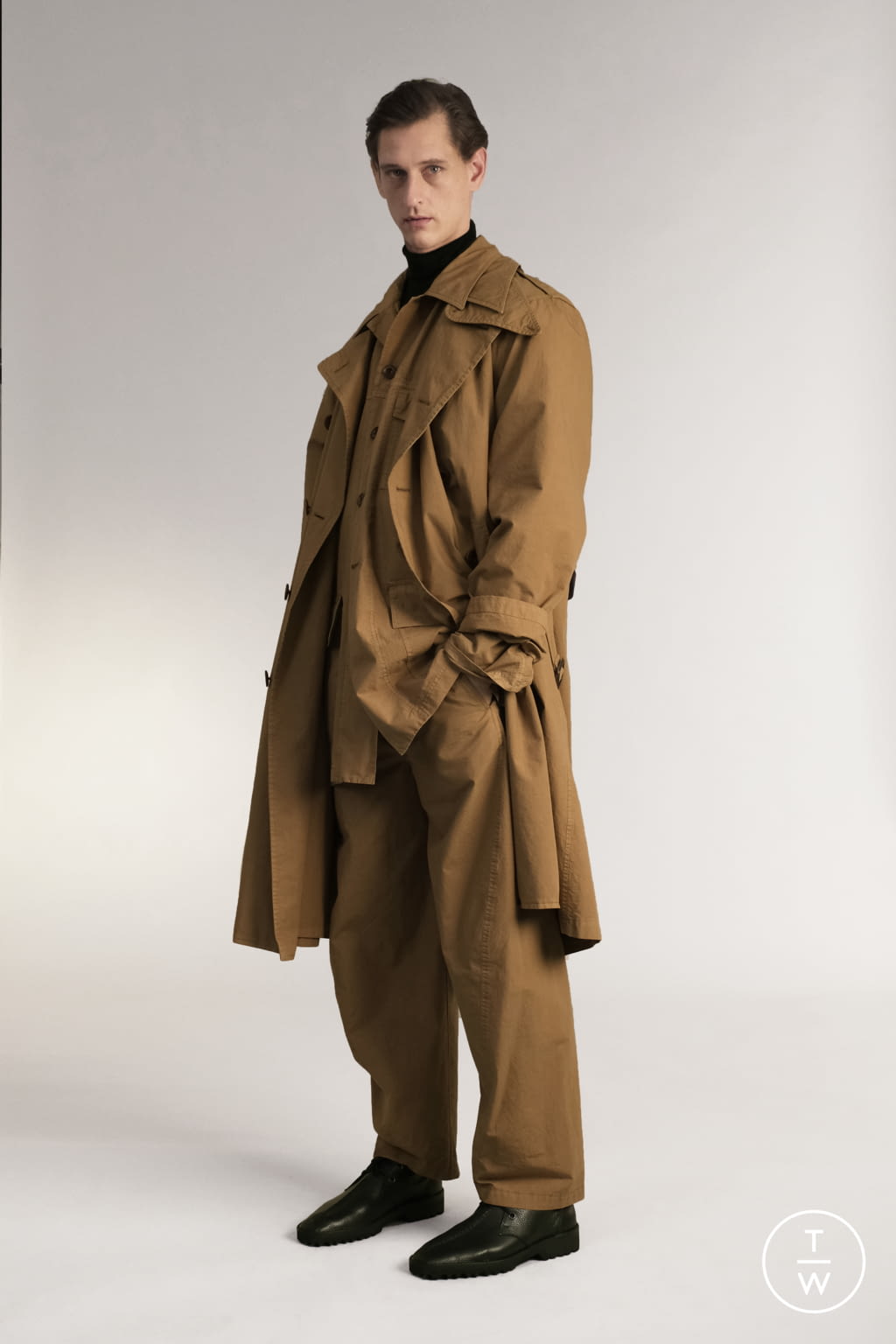 Fashion Week Paris Fall/Winter 2019 look 30 from the Lemaire collection 男装