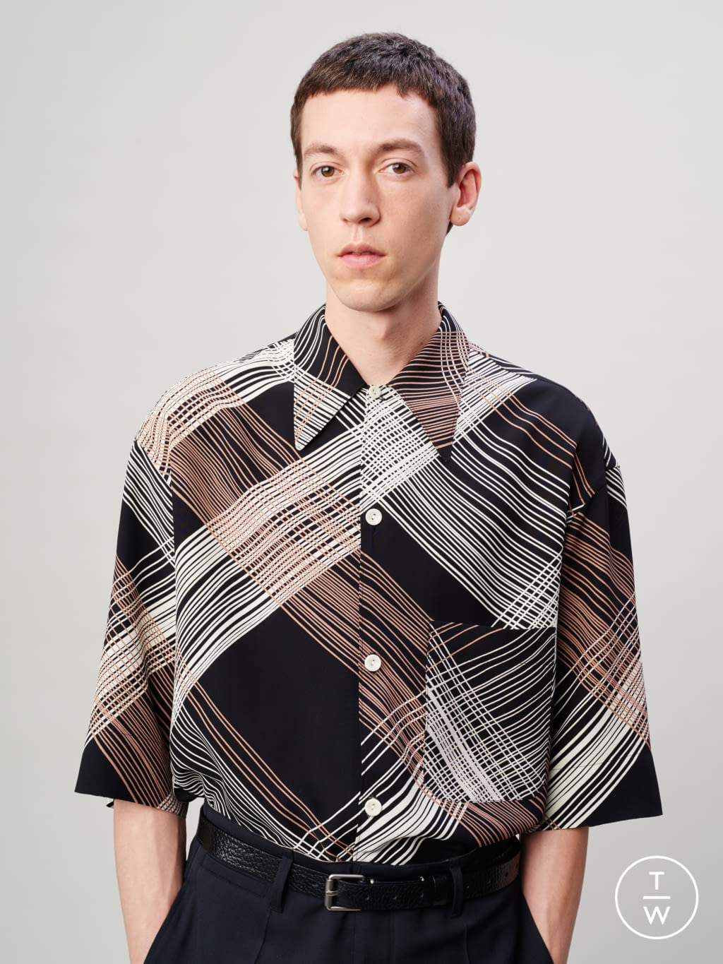 Fashion Week Paris Spring/Summer 2020 look 11 from the Lemaire collection menswear