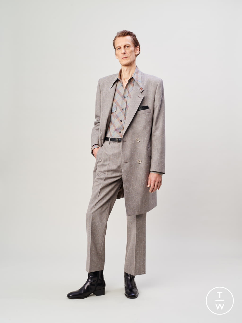 Fashion Week Paris Spring/Summer 2020 look 28 from the Lemaire collection menswear