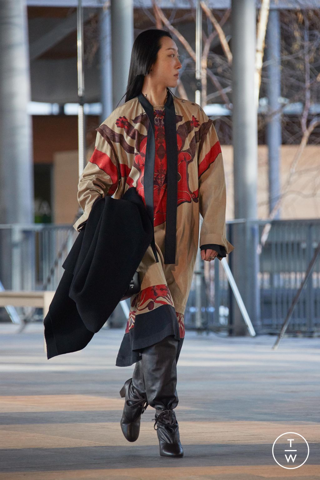 Fashion Week Paris Fall/Winter 2023 look 25 from the Lemaire collection 男装