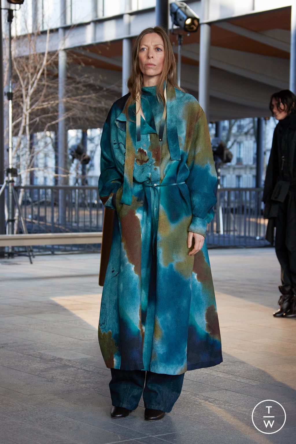 Fashion Week Paris Fall/Winter 2023 look 57 de la collection Lemaire menswear