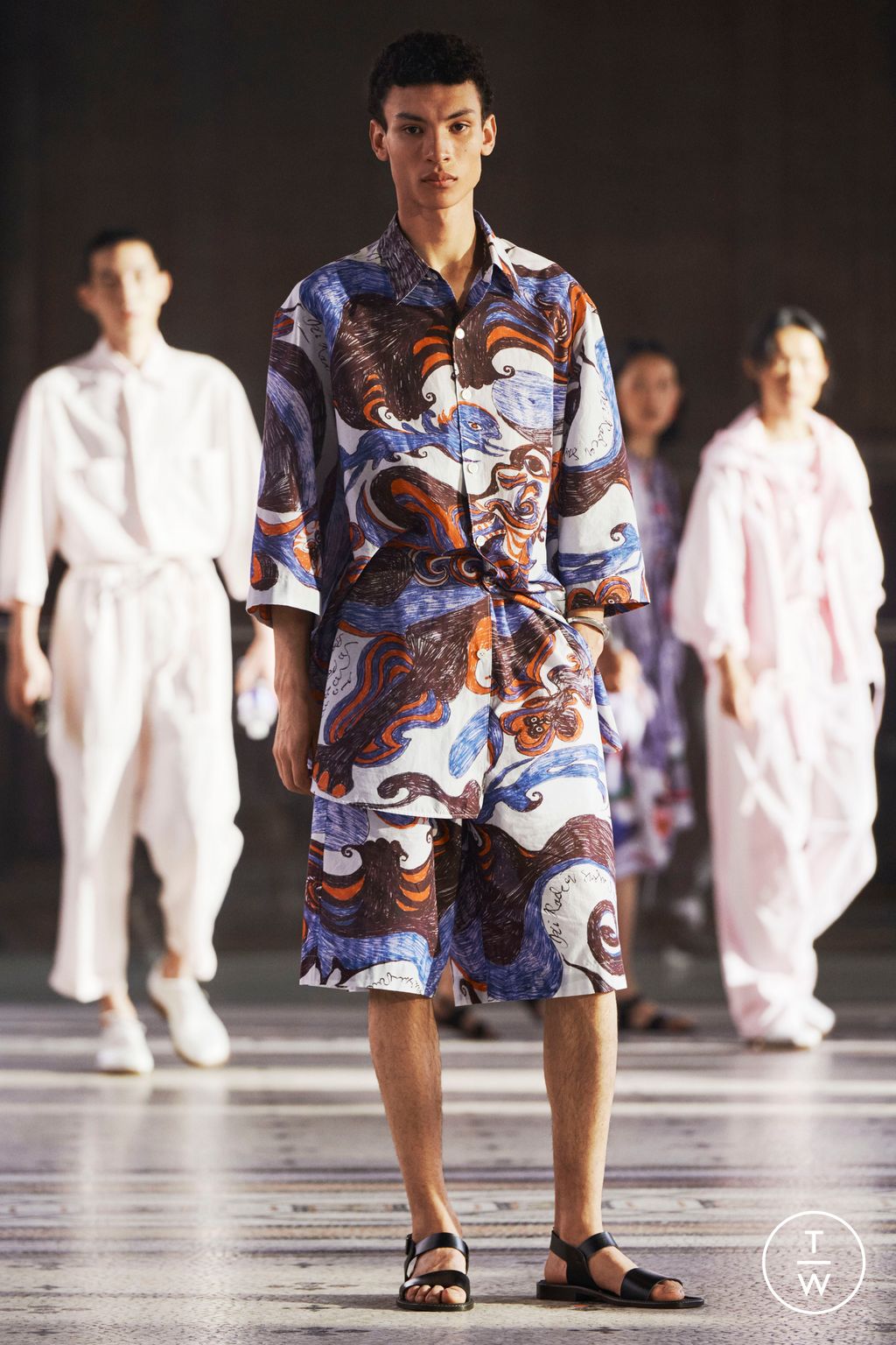 Fashion Week Paris Spring/Summer 2023 look 50 from the Lemaire collection 男装
