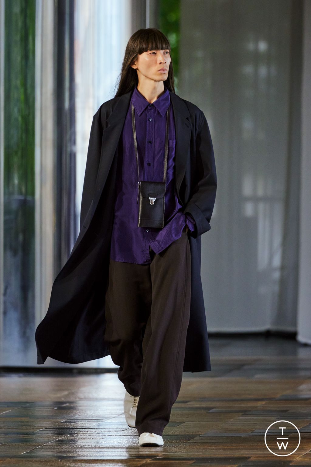 Fashion Week Paris Spring/Summer 2024 look 17 from the Lemaire collection menswear