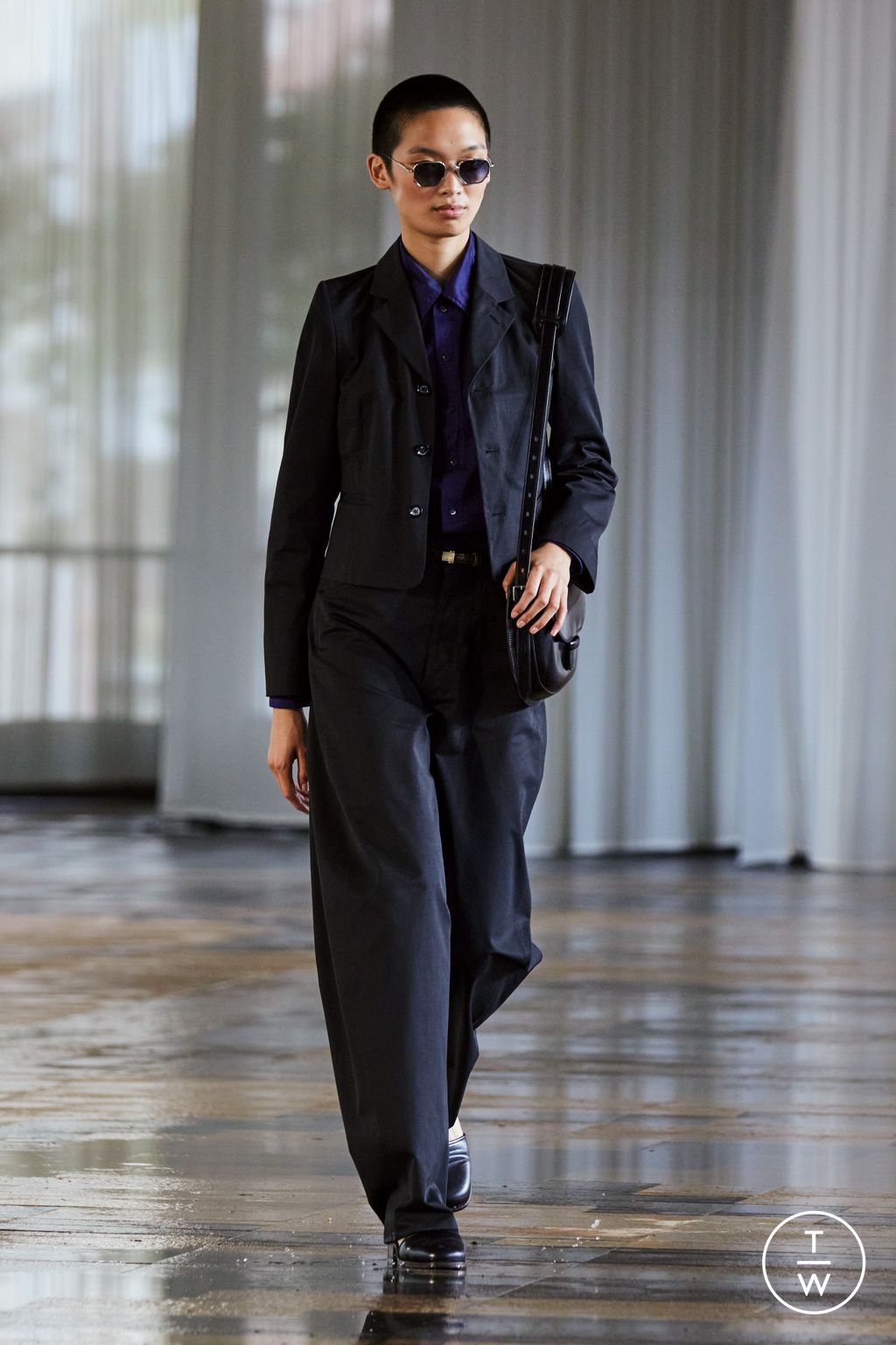 Fashion Week Paris Spring/Summer 2024 look 20 from the Lemaire collection menswear