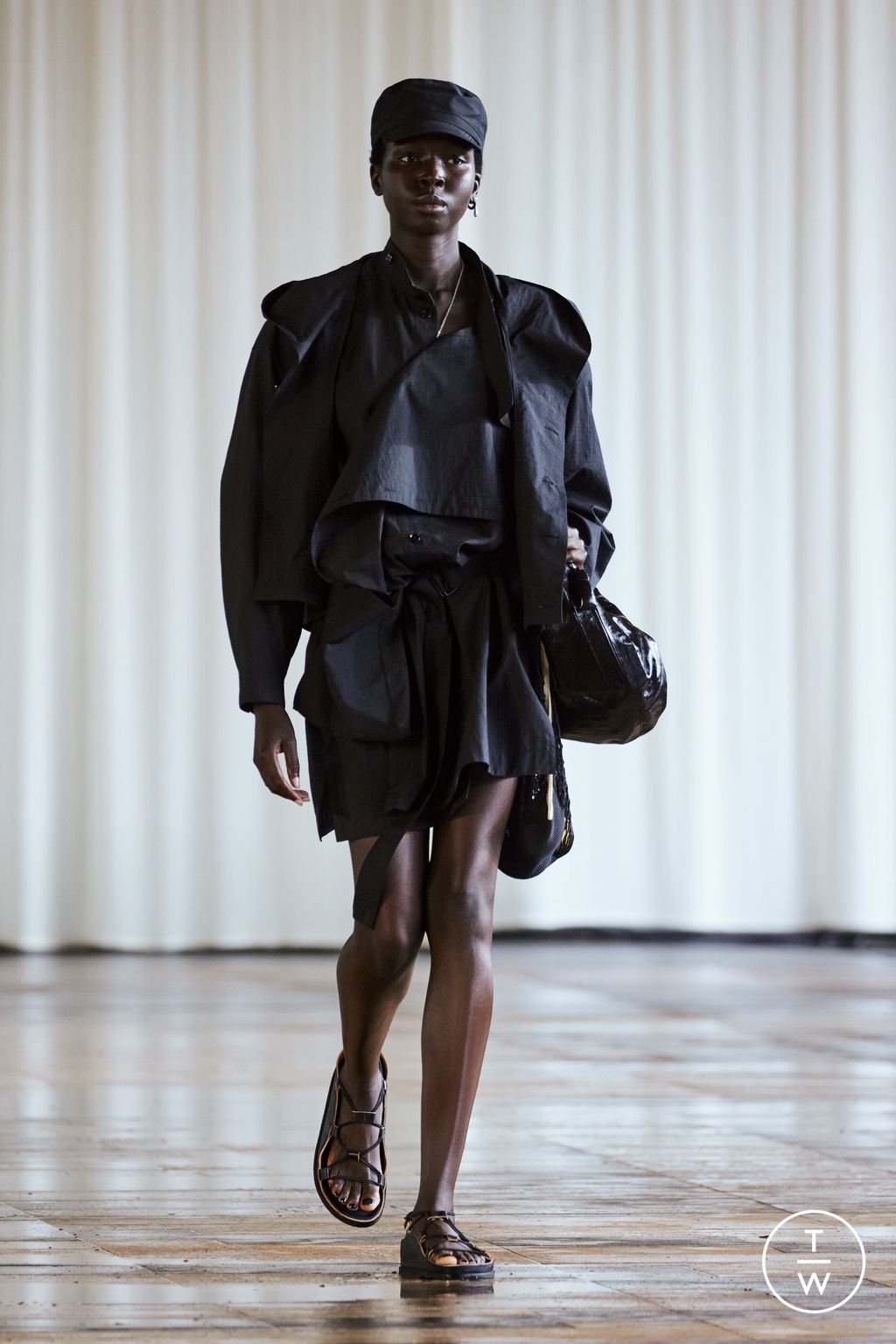 Fashion Week Paris Spring/Summer 2024 look 50 from the Lemaire collection 男装