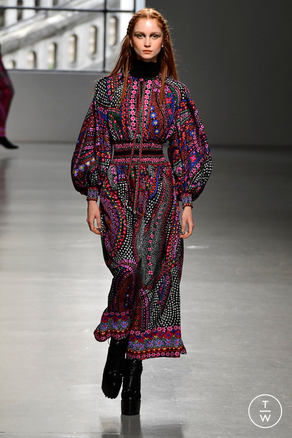 Leonard Paris Fall/Winter 2023 womenswear #8 - Tagwalk: The Fashion ...
