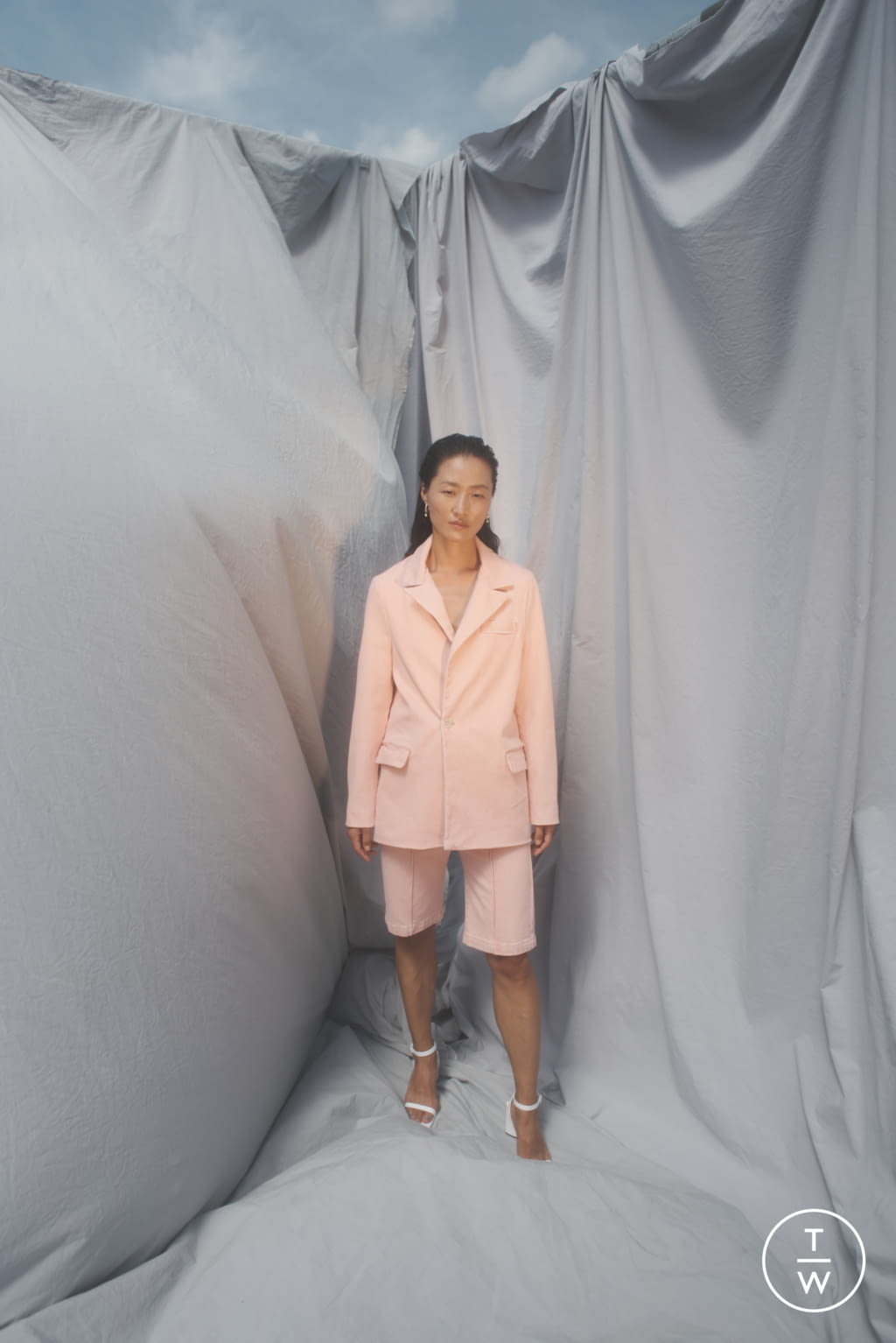 Fashion Week Paris Spring/Summer 2021 look 14 from the Levi’s® Made & Crafted collection womenswear