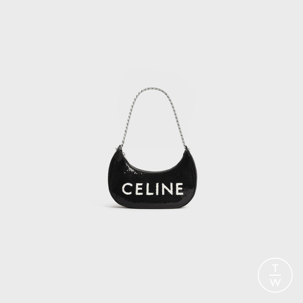 Fashion Week Paris Fall/Winter 2022 look 13 de la collection Celine womenswear accessories