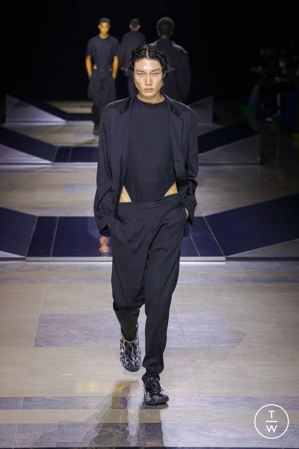 Fashion Week Paris Fall/Winter 2022 look 4 de la collection Louis Gabriel Nouchi menswear