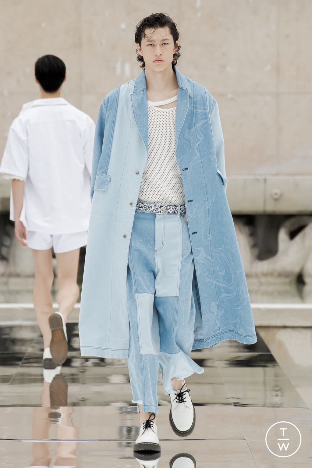 Fashion Week Paris Spring/Summer 2022 look 11 from the Louis Gabriel Nouchi collection menswear