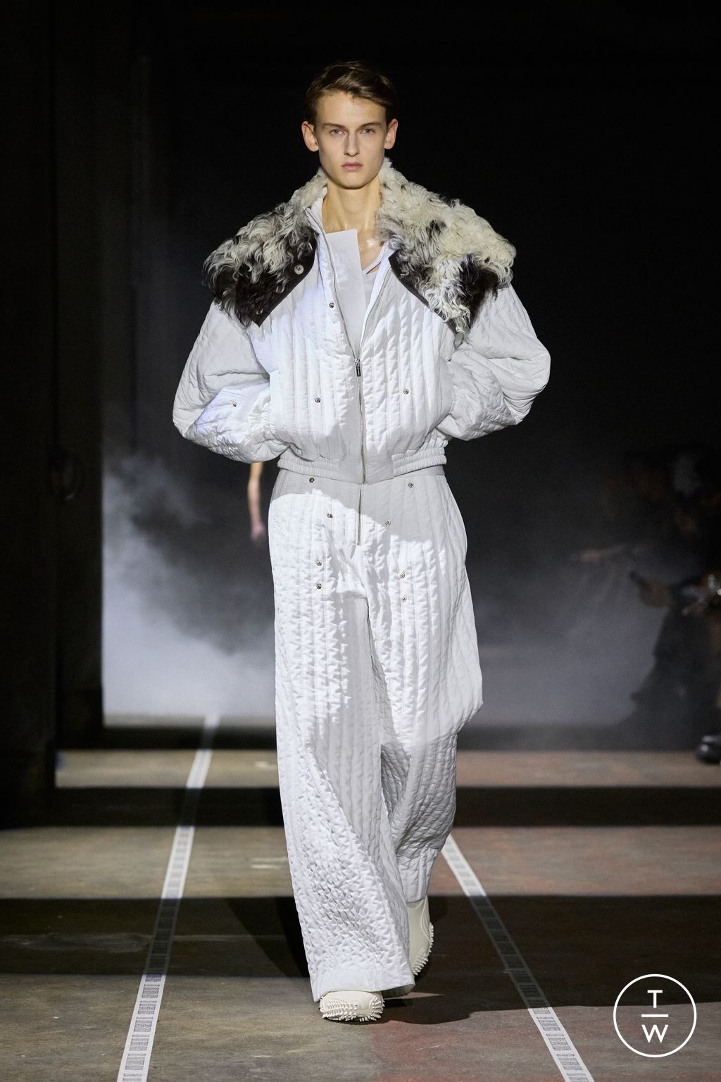 Fashion Week Paris Fall/Winter 2026 look 32 de la collection LGN Louis Gabriel Nouchi menswear