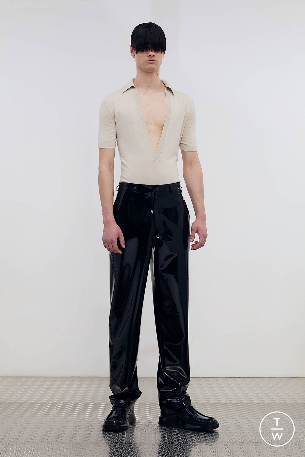 Fashion Week Paris Spring/Summer 2026 look 20 from the LGN Louis Gabriel Nouchi collection menswear