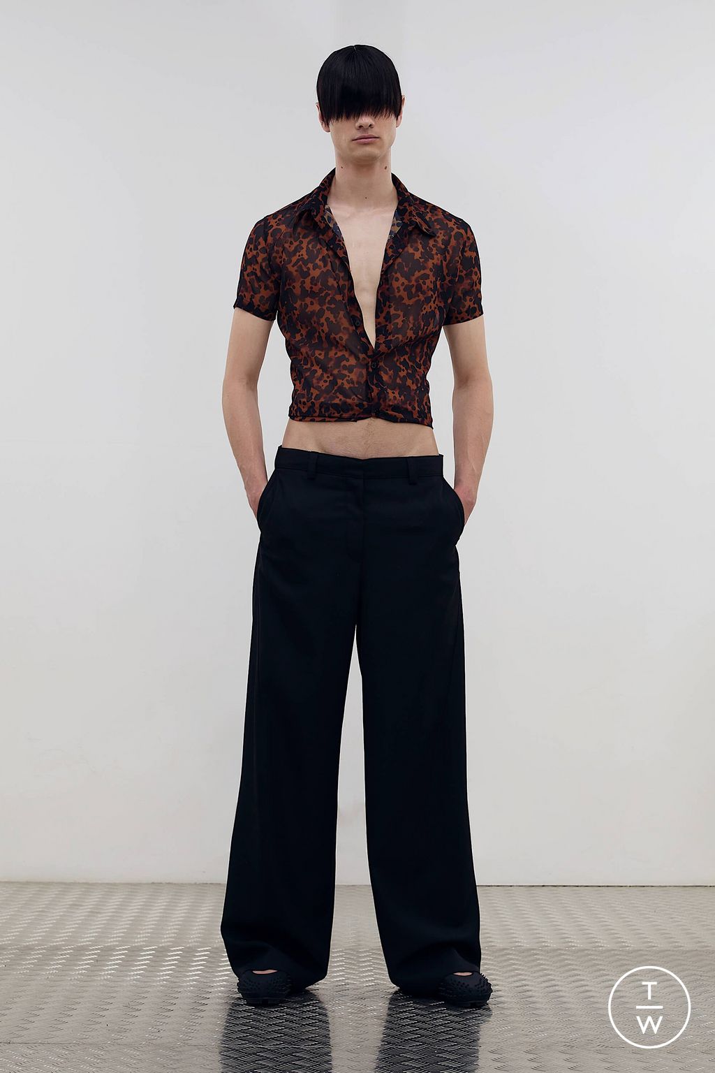 Fashion Week Paris Spring/Summer 2026 look 25 from the LGN Louis Gabriel Nouchi collection menswear