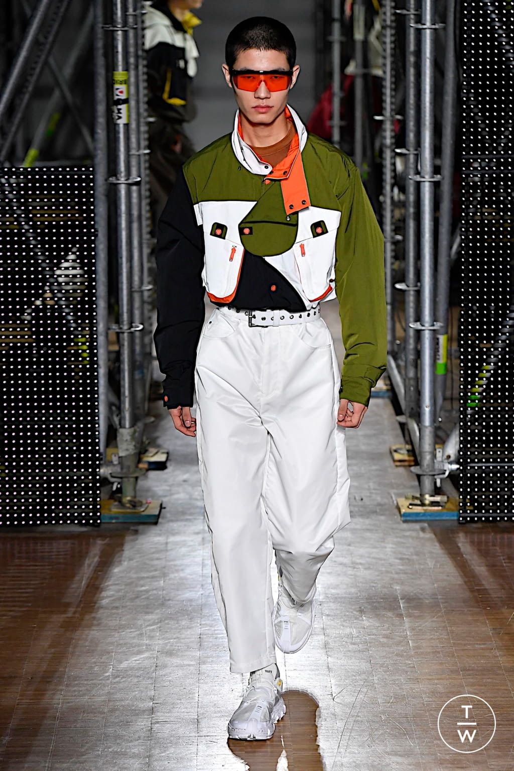 Fashion Week Paris Fall/Winter 2020 look 15 from the Li Ning collection menswear