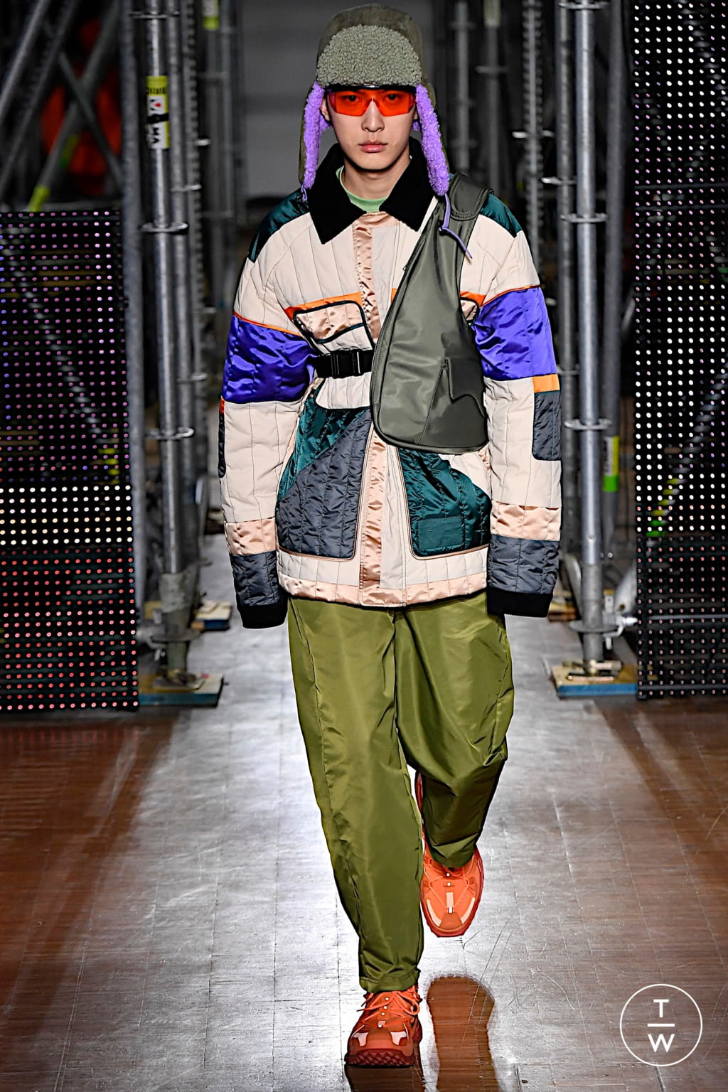 Fashion Week Paris Fall/Winter 2020 look 22 from the Li Ning collection menswear