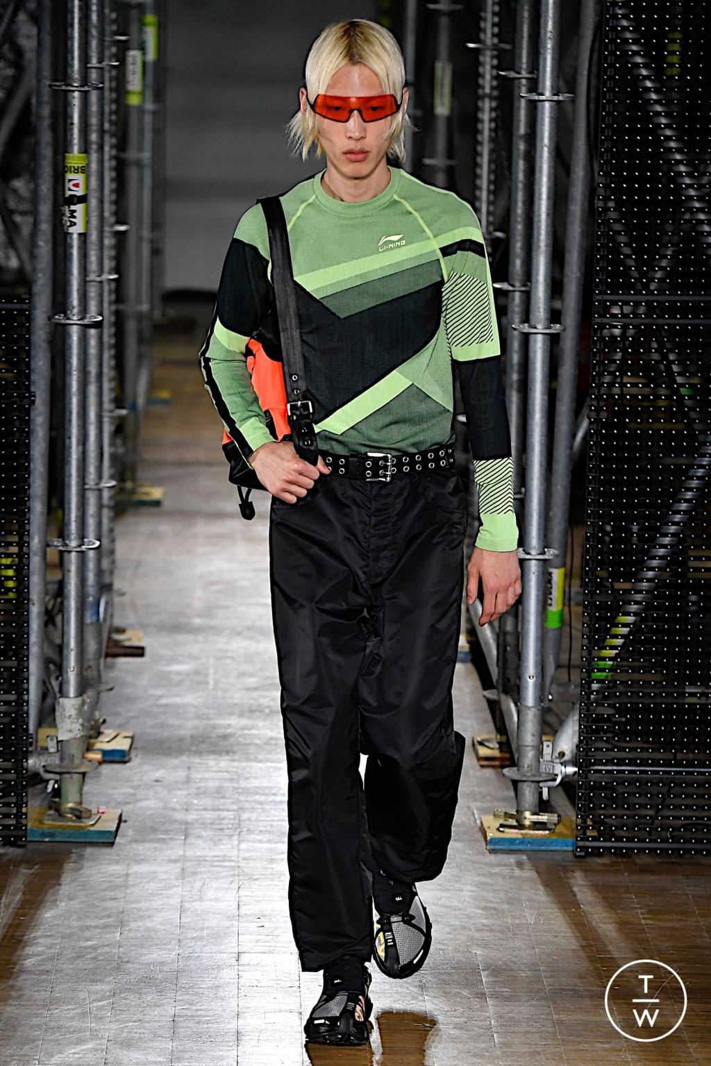 Fashion Week Paris Fall/Winter 2020 look 36 from the Li Ning collection menswear