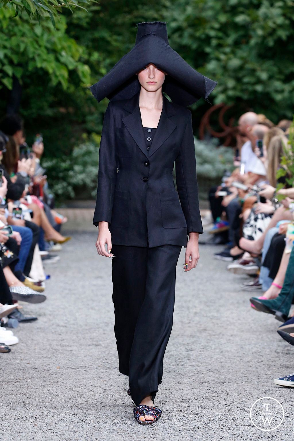 Fashion Week New York Spring/Summer 2025 look 23 from the Libertine collection womenswear