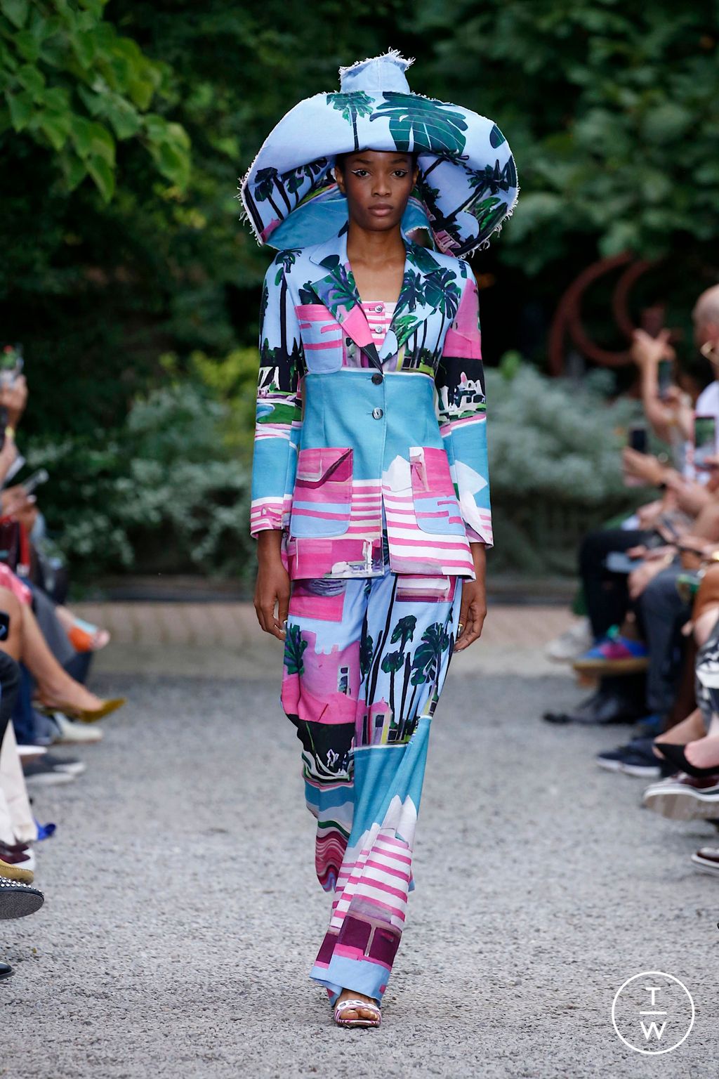 Fashion Week New York Spring/Summer 2025 look 26 from the Libertine collection womenswear