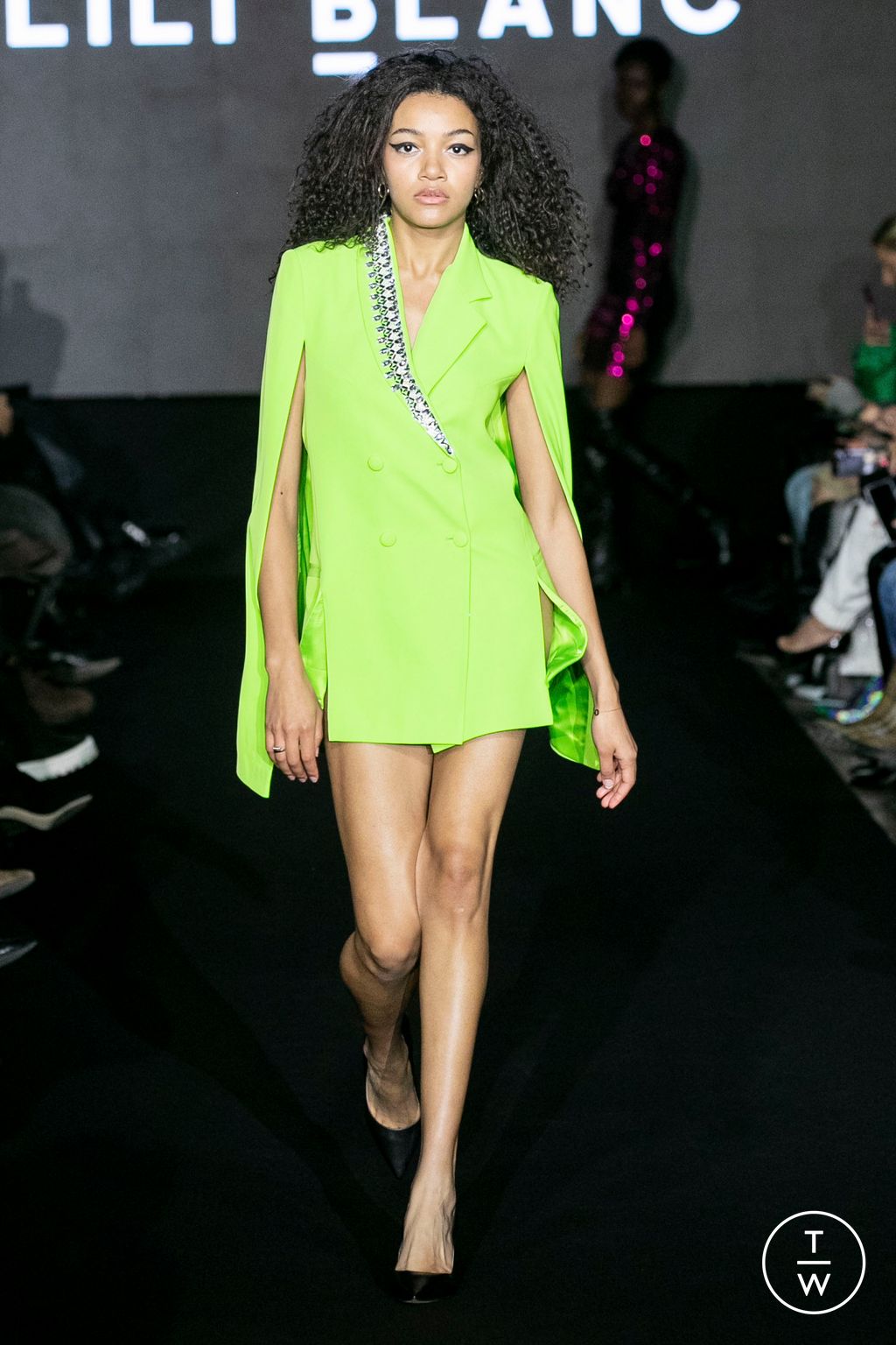 Fashion Week Paris Fall/Winter 2023 look 44 de la collection Lili Blanc womenswear